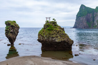 後志・積丹半島・余市・白岩・えびす岩と大黒岩（北海道：2025年6月）