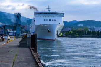 後志・小樽・小樽港・新日本海フェリー「らべんだあ」（北海道：2025年6月）