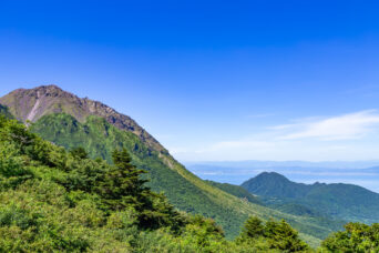 島原半島・雲仙・仁田峠第二展望所から望む雲仙普賢岳(長崎県:2025年7月)