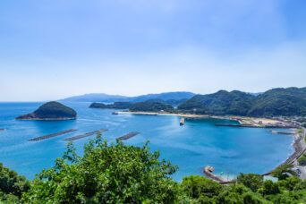 諫早・飯盛・安徳神社付近から望む結の浜と下ノ島(長崎県:2025年8月)