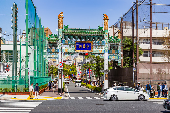 付近には中華街への入り口に当たる延平門がある