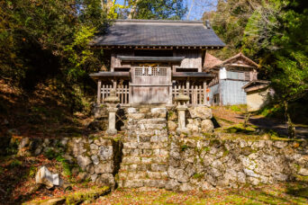 近江・多賀・甲頭倉集落跡・八幡神社(滋賀県:2025年11月)