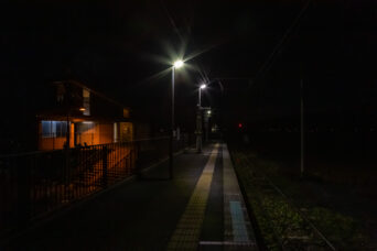 近江鉄道本線・河辺の森駅(滋賀県:2025年12月)