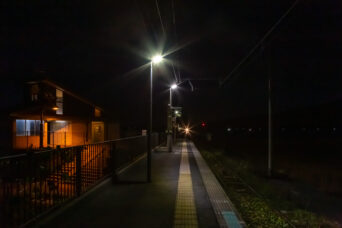 近江鉄道本線・河辺の森駅(滋賀県:2025年12月)