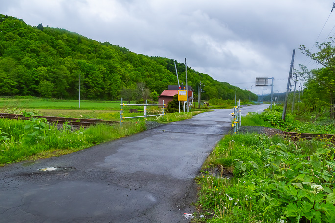 人口希薄地域の東幌糠駅は2006年3月18日の廃止
