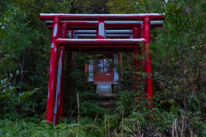 JR美祢線・湯ノ峠駅付近・無名社（山口県：2026年2月）