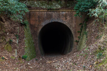 長門鉄道鉄道線・込堂～西中山間・中山トンネル跡（山口県：2026年2月）