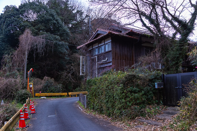 散策がてら夕暮れの湯ノ峠温泉岡田旅館跡を再訪してみる
