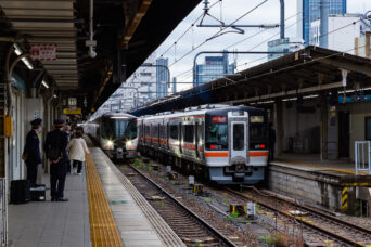 JR東海道本線・JR関西本線・名古屋駅・特急「ひだ」・快速「みえ」(愛知県:2026年3月)
