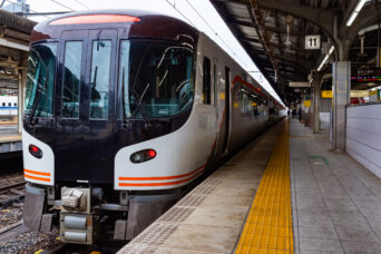 JR東海道本線・JR関西本線・名古屋駅・特急「ひだ」(愛知県:2026年3月)