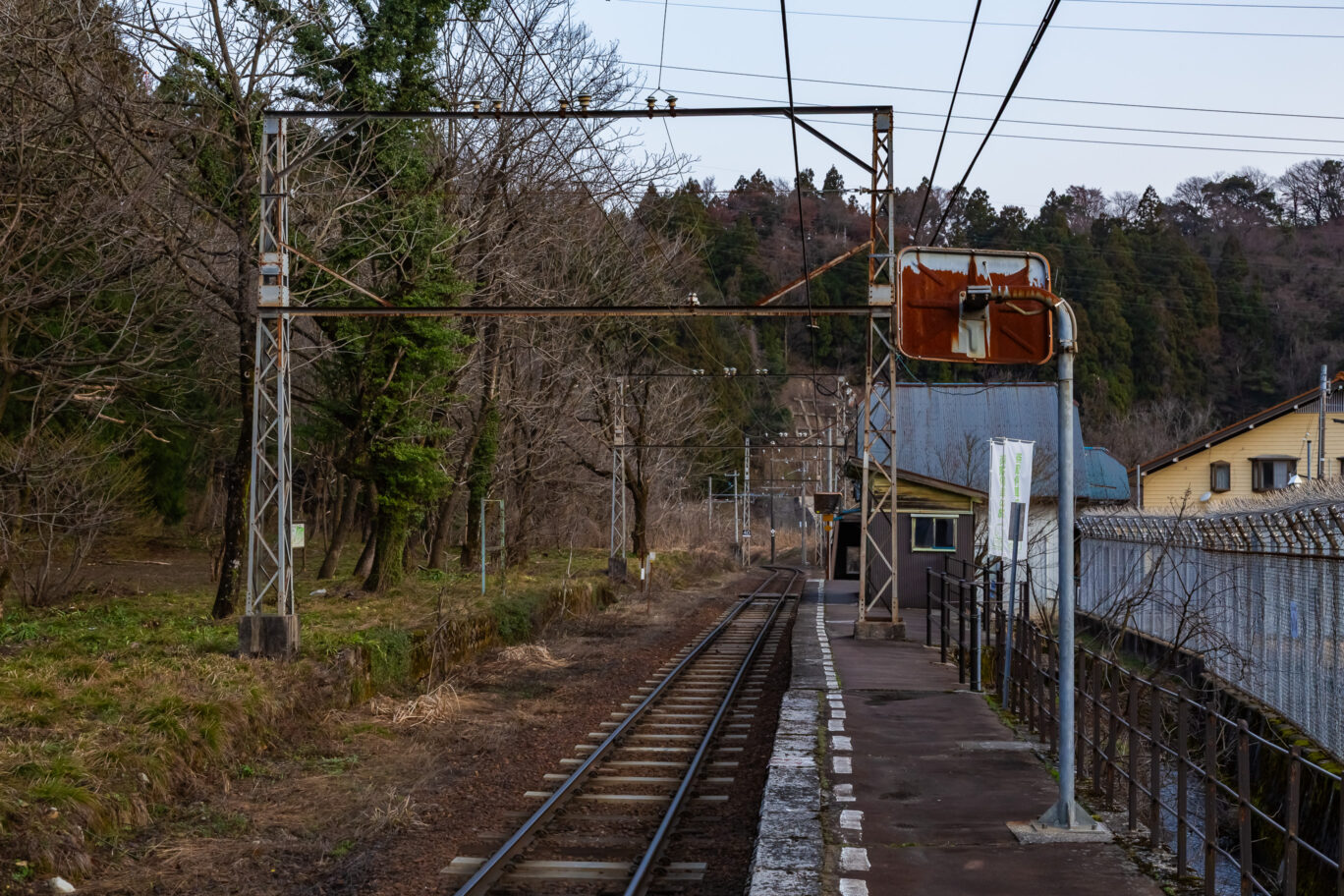 富山地方鉄道本線・愛本駅(富山県:2026年3月)