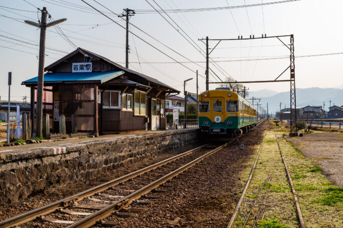 富山地方鉄道本線・若栗駅（富山県：2026年3月）