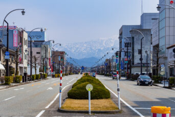 富山地方鉄道本線・新魚津駅・あいの風とやま鉄道鉄道線・魚津駅付近(富山県:2026年3月)