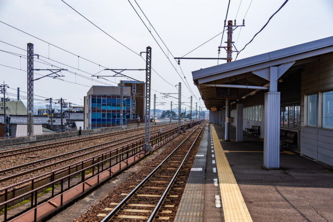 富山地方鉄道本線・電鉄魚津駅（富山県：2026年3月）