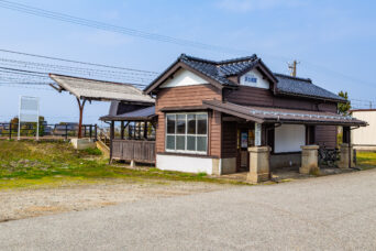 富山地方鉄道本線・浜加積駅(富山県:2026年3月)