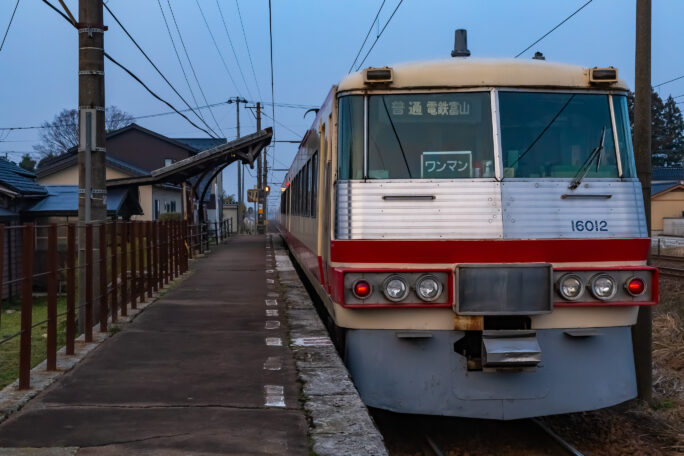 富山地方鉄道本線・浜加積駅（富山県：2026年3月）