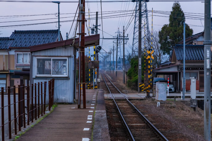 富山地方鉄道立山線・稚児塚駅（富山県：2026年3月）