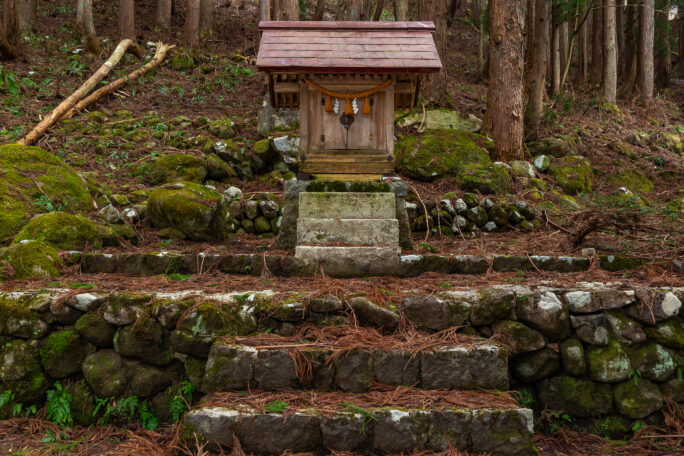 富山地方鉄道立山線・粟巣野駅跡付近・真川神社（富山県：2026年3月）