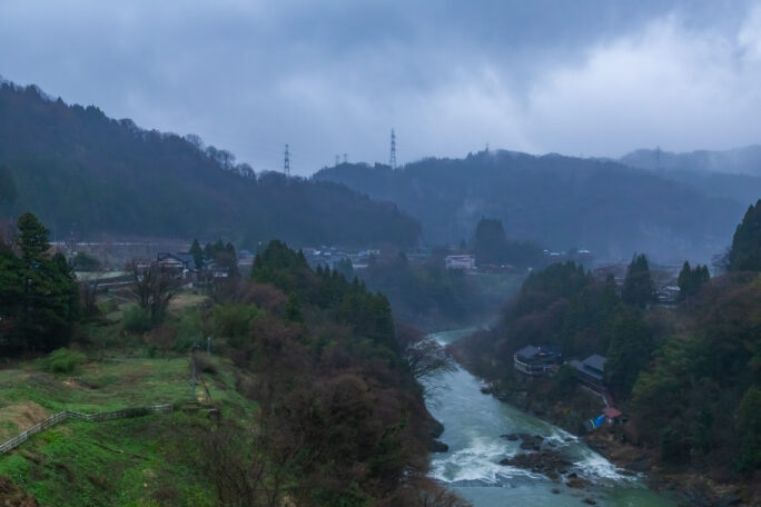 呉西・庄川・小牧ダムから望む庄川峡（富山県：2026年4月）