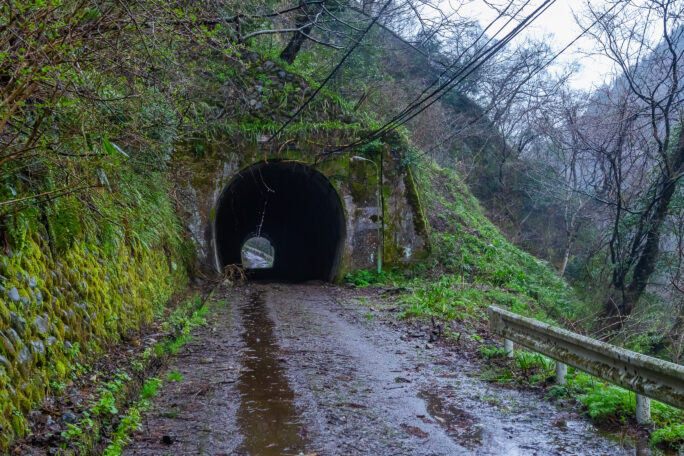 庄川水力電気専用鉄道線・金屋隧道（富山県：2026年4月）