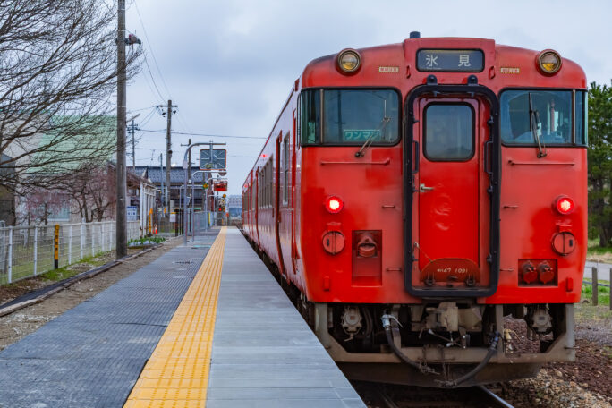 JR氷見線・島尾駅（富山県：2026年4月）