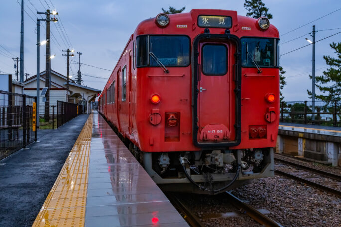 JR氷見線・雨晴駅（富山県：2026年4月）