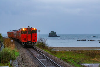 JR氷見線・越中国分駅(富山県:2026年4月)