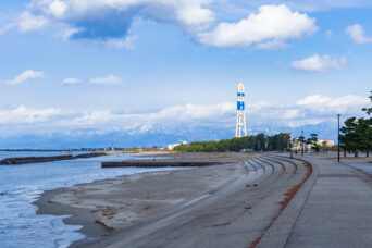 呉東・富山・八重津浜（富山県：2026年4月）