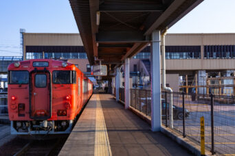 JR城端線・新高岡駅（富山県：2026年4月）