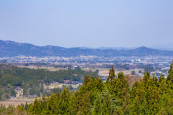 呉東・南砺・城端・大鋸屋展望所から望む砺波平野（富山県：2026年4月）