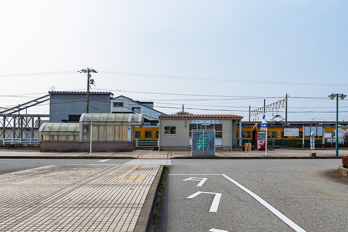 結局、朝方に取り過ぎた滑川駅に戻ってきた