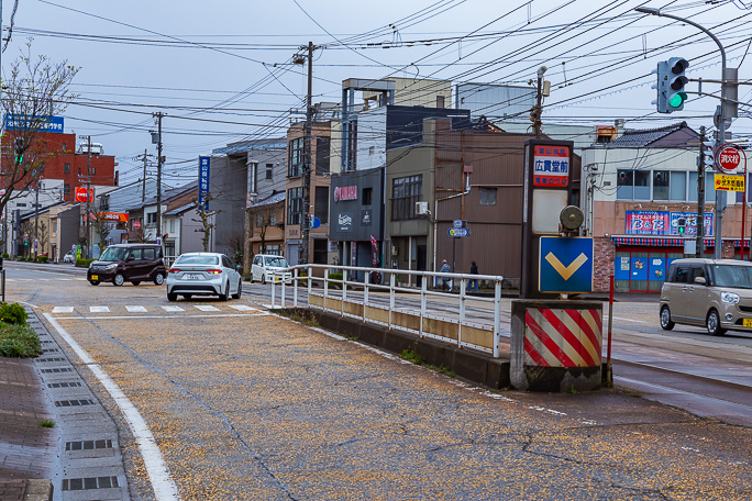 既視感のある広貫堂前停留場