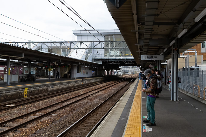 多治見駅に到着してローカル線の旅も終了