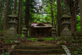 会津鉄道会津線・七ヶ岳登山口駅付近・二荒山神社（福島県：2026年5月）
