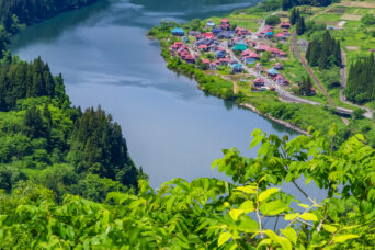 会津・尻吹峠付近から望む御神楽岳（福島県：2026年5月）