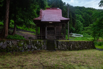 JR飯山線・足滝~森宮野原間・寺石住吉神社(新潟県:2026年6月)