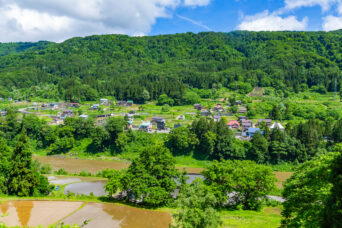 北信・栄村・箕作集落から望む平滝集落(長野県:2026年6月)