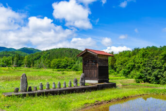 北信・栄村・泉平集落・庚申塚(長野県:2026年6月)