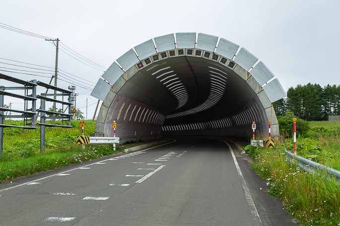 初田牛駅跡付近に現存するスノーシェルターを再訪