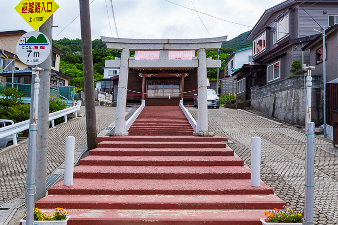 扇石集落の只中にある扇石愛宕神社