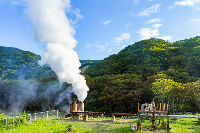 鉱山のあった幌内集落跡は地熱発電所に転用されていた